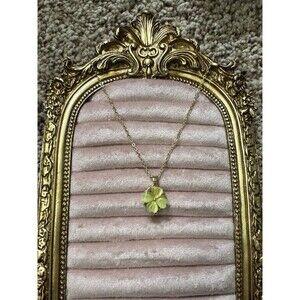 Gold Tone Four Leaf Clover Flower Necklace  Spinning Fidget